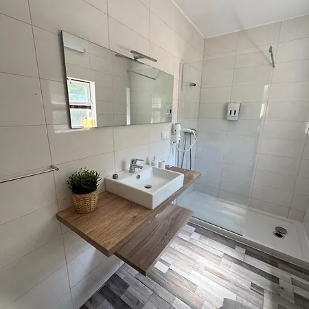 Quintinha Vale Dos Pinheiros Leiria