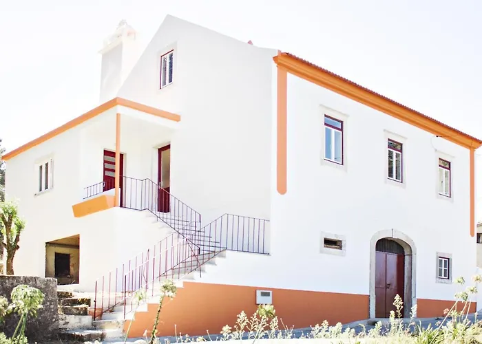 Dom wakacyjny Quintinha Vale Dos Pinheiros *